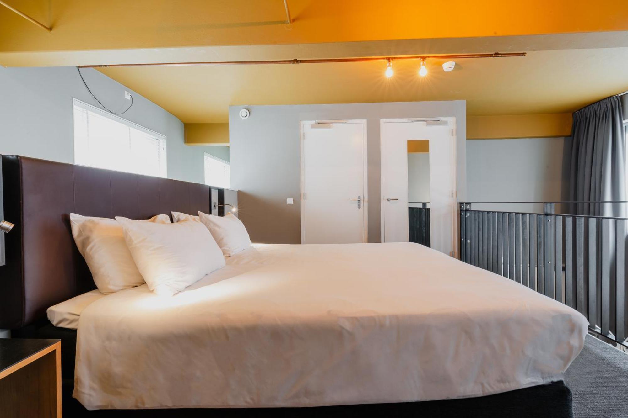 Apartments De Hallen Amsterdam Room photo